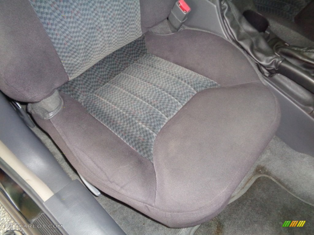 2004 Grand Am SE Sedan - Black / Dark Pewter photo #61