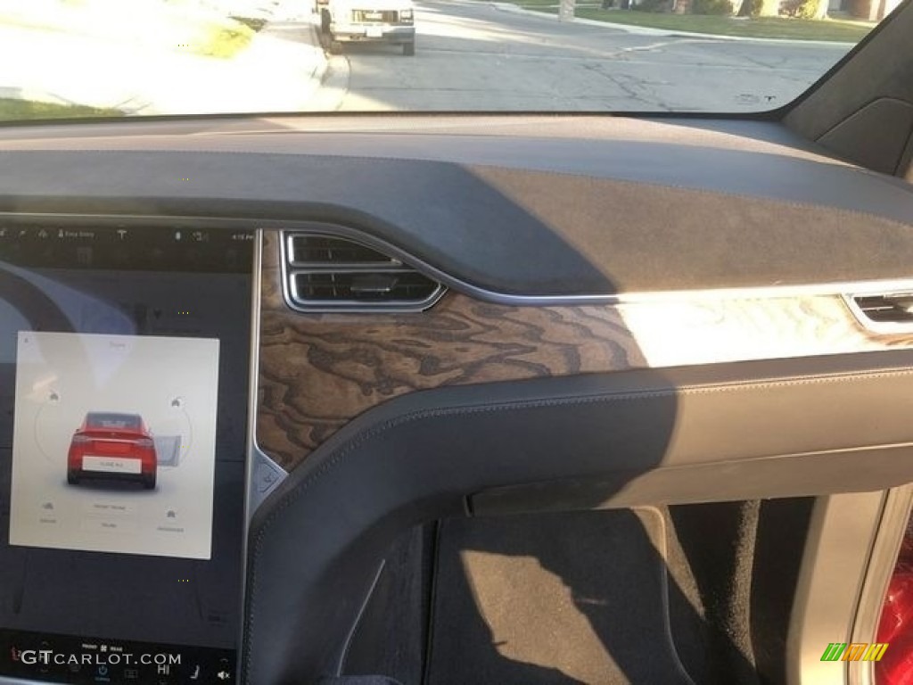 2017 Model X 75D - Red Multi-Coat / Black photo #11