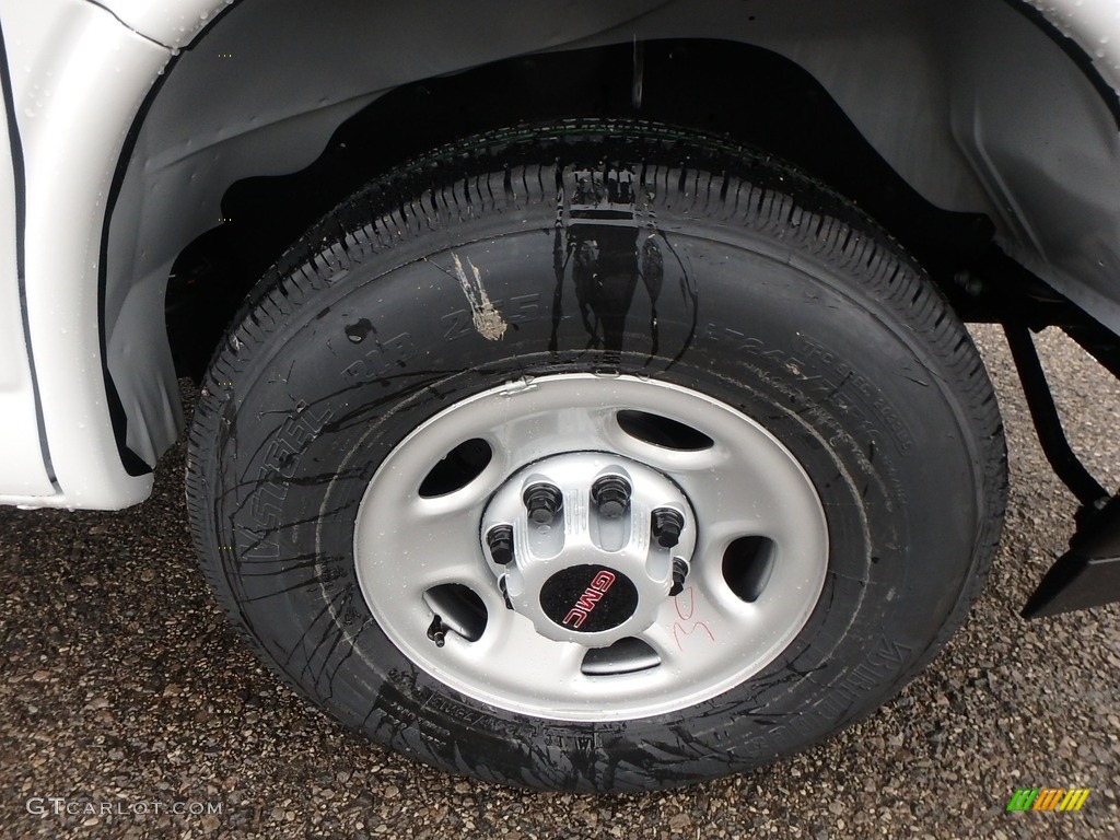 2019 GMC Savana Van 2500 Cargo Wheel Photos