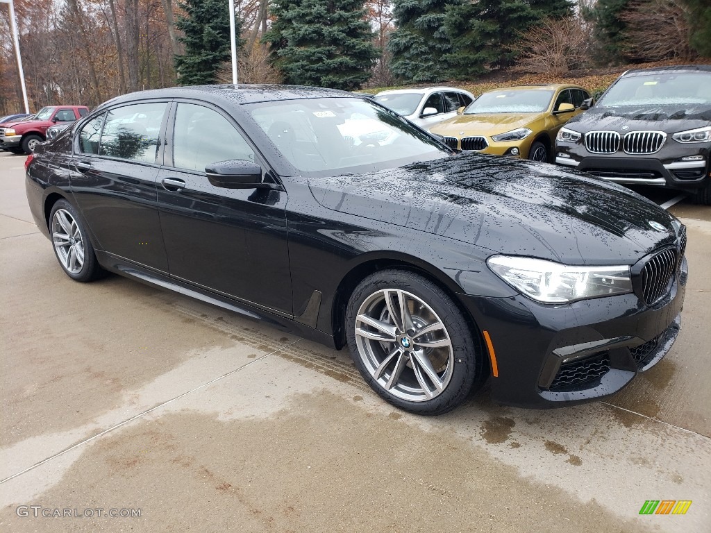 2019 7 Series 740i xDrive Sedan - Black Sapphire Metallic / Black photo #1