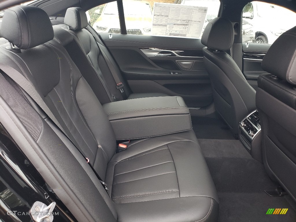 2019 7 Series 740i xDrive Sedan - Black Sapphire Metallic / Black photo #5