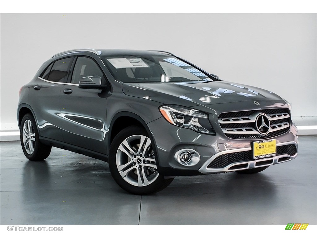 Mountain Grey Metallic 2019 Mercedes-Benz GLA 250 4Matic Exterior Photo #130551680