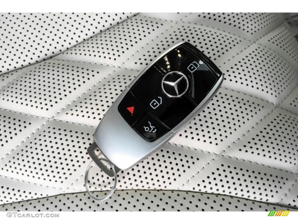 2019 Mercedes-Benz S 560 4Matic Coupe Keys Photo #130556033