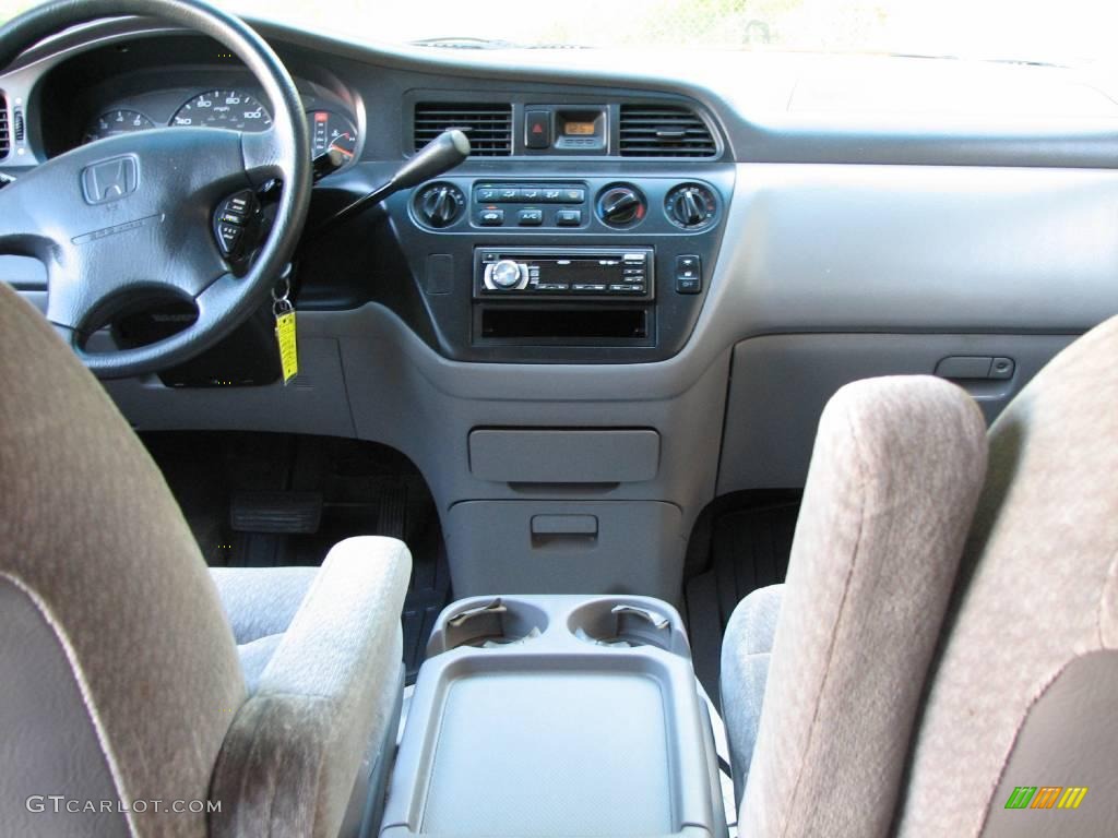 2001 Odyssey LX - Starlight Silver / Quartz photo #27