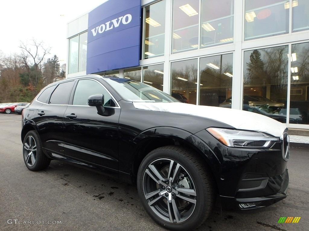 2019 XC60 T6 AWD Momentum - Onyx Black Metallic / Maroon Brown photo #1