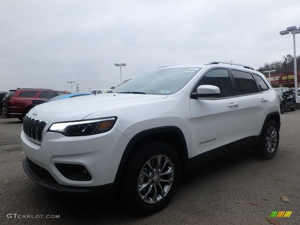 2019 Cherokee Latitude Plus 4x4 - Bright White / Black photo #1