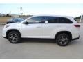 2019 Blizzard Pearl White Toyota Highlander LE  photo #6