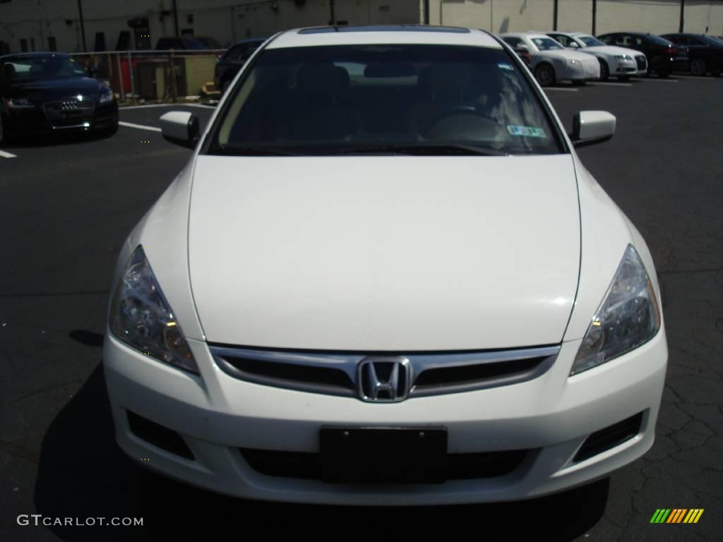 2007 Accord EX-L Sedan - Taffeta White / Ivory photo #3