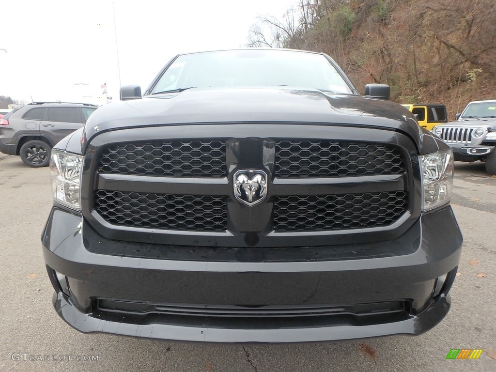 2019 1500 Classic Tradesman Quad Cab 4x4 - Brilliant Black Crystal Pearl / Black/Diesel Gray photo #8