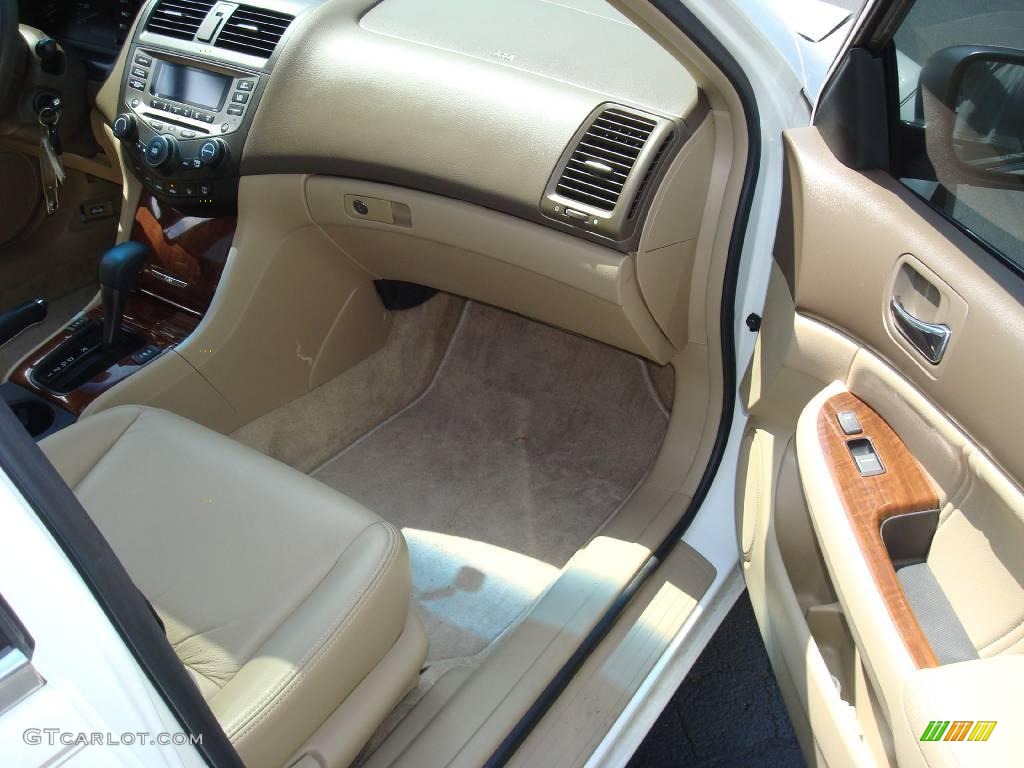 2007 Accord EX-L Sedan - Taffeta White / Ivory photo #14