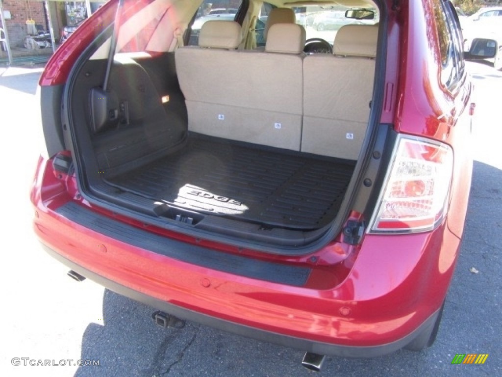 2010 Edge Limited AWD - Red Candy Metallic / Camel photo #20