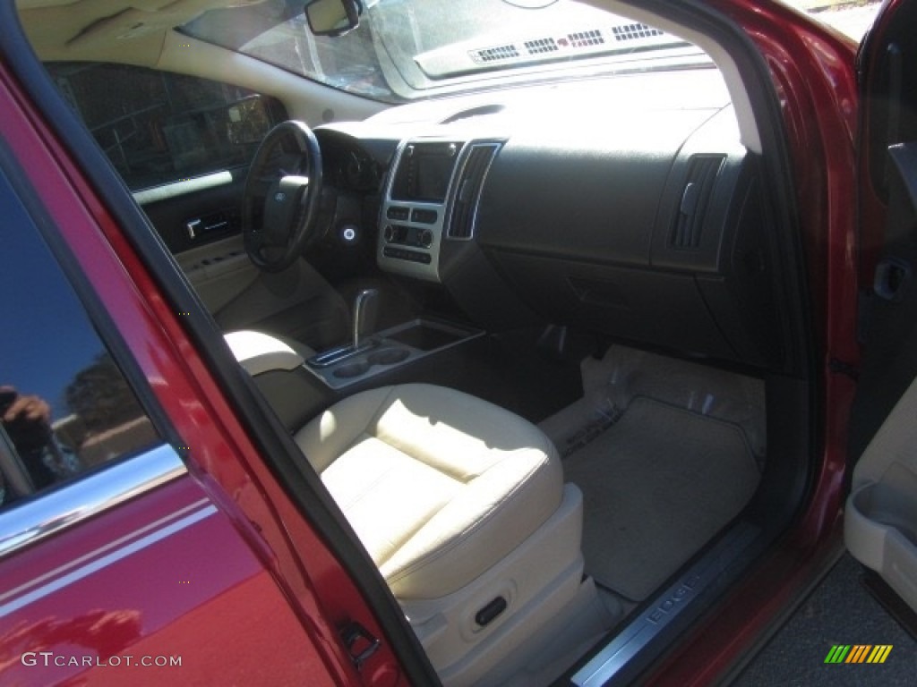 2010 Edge Limited AWD - Red Candy Metallic / Camel photo #21