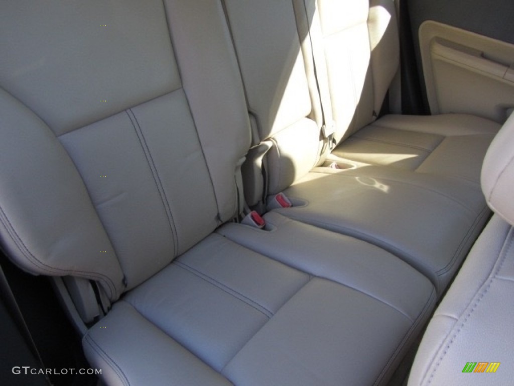 2010 Edge Limited AWD - Red Candy Metallic / Camel photo #24