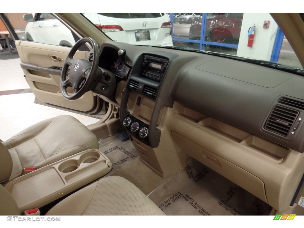 2005 CR-V Special Edition 4WD - Sahara Sand Metallic / Ivory photo #15