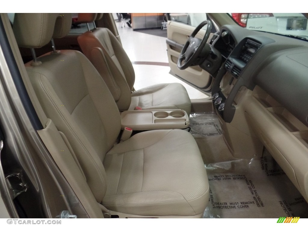 2005 CR-V Special Edition 4WD - Sahara Sand Metallic / Ivory photo #16