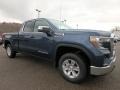 Front 3/4 View of 2019 Sierra 1500 SLE Double Cab 4WD