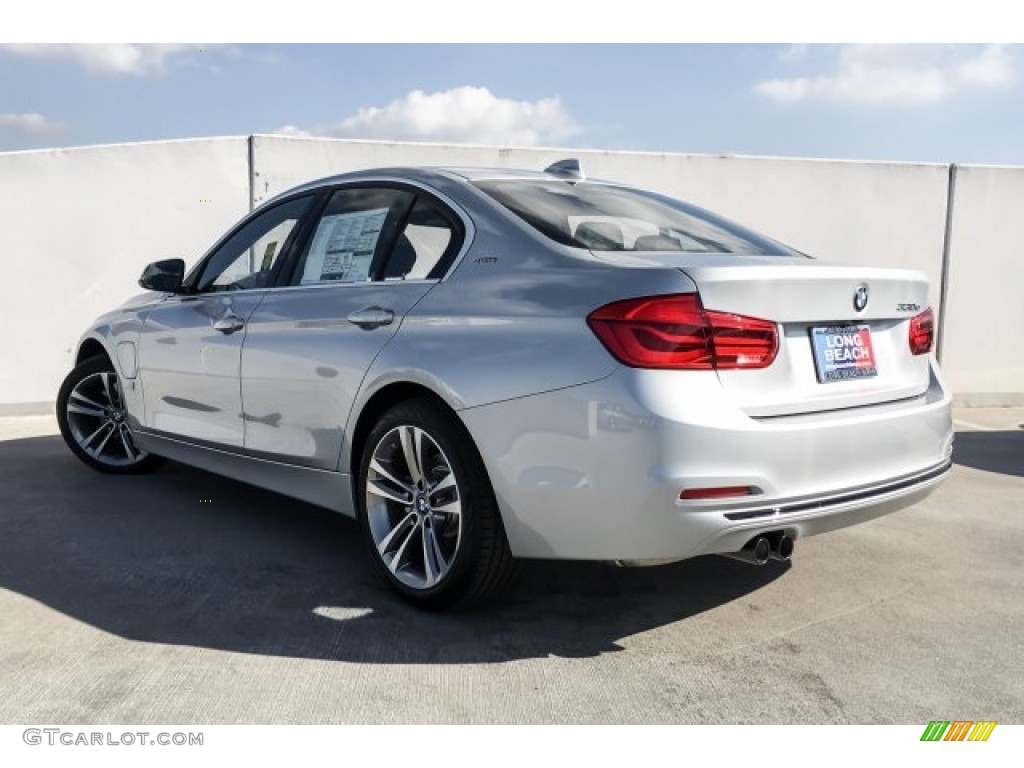 2018 3 Series 330e iPerformance Sedan - Glacier Silver Metallic / Black photo #2