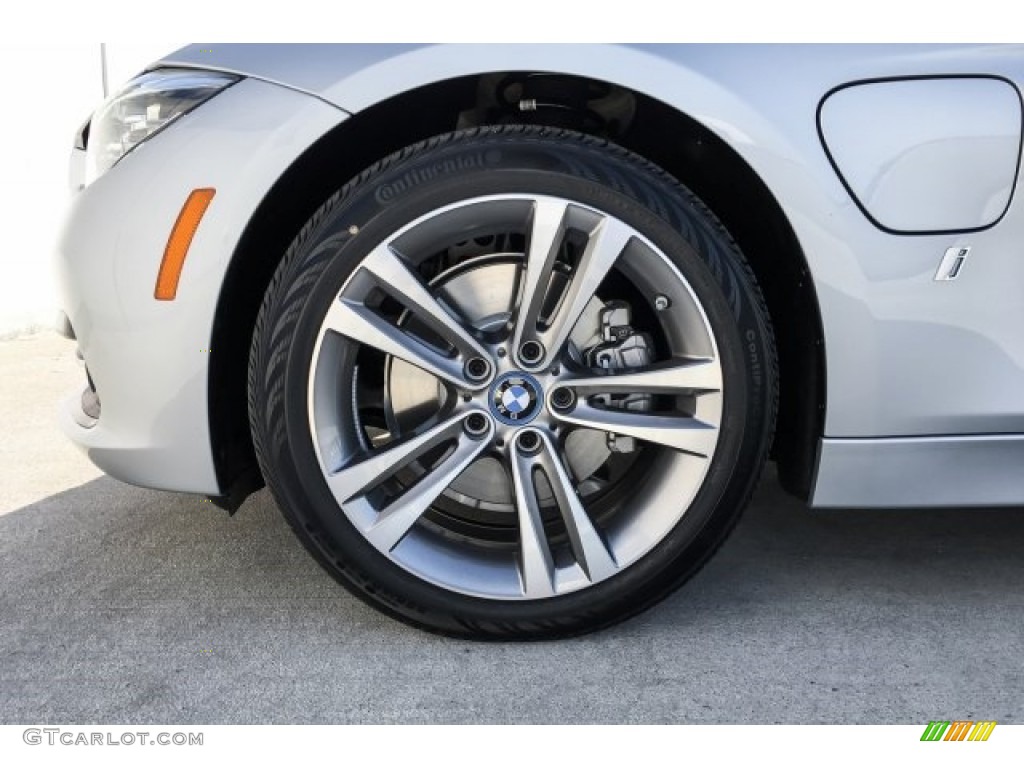 2018 BMW 3 Series 330e iPerformance Sedan Wheel Photos
