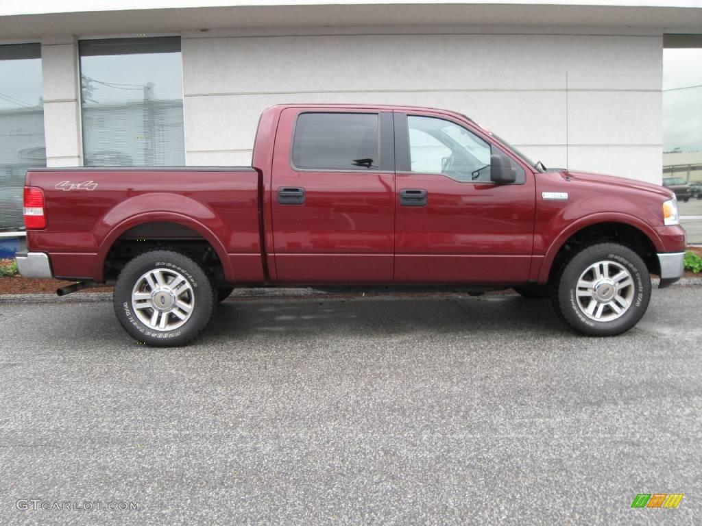 2005 F150 Lariat SuperCrew 4x4 - Dark Toreador Red Metallic / Black photo #2