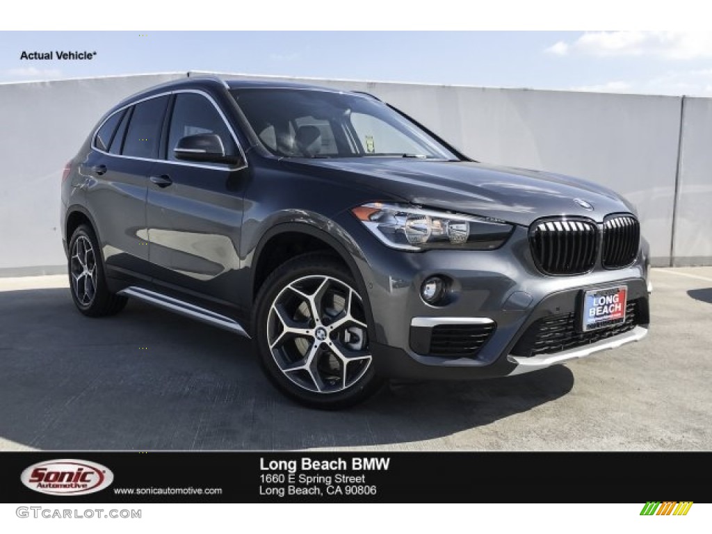 2018 X1 sDrive28i - Mineral Grey Metallic / Black photo #1