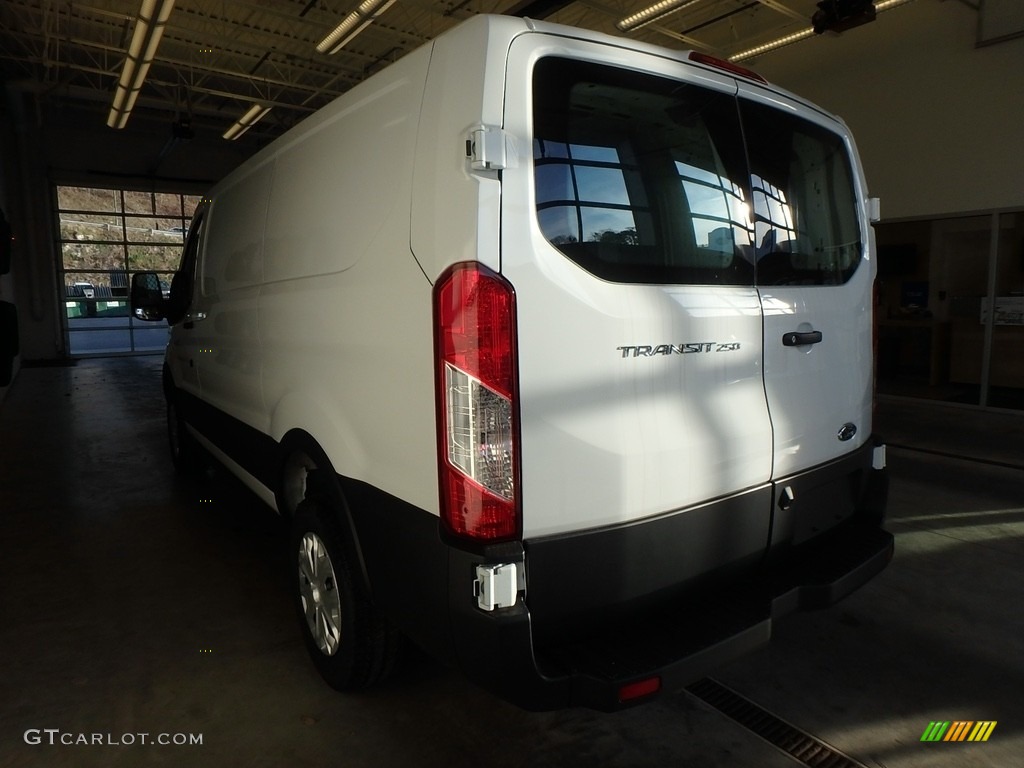 2019 Transit Van 250 LR Regular - Oxford White / Pewter photo #3