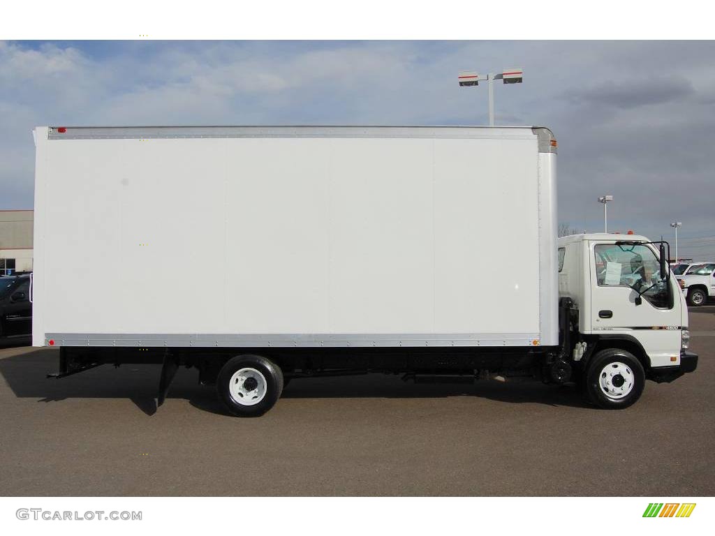 2006 W Series Truck W4500 Commercial Moving Truck - White / Gray photo #11
