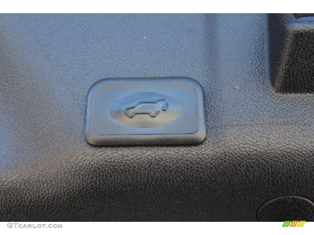 2010 Acadia SLT - Medium Brown Metallic / Cashmere photo #24
