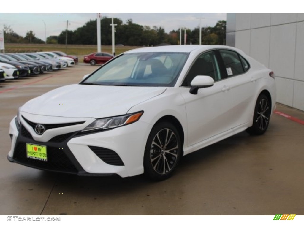 2019 Camry SE - Super White / Black photo #4