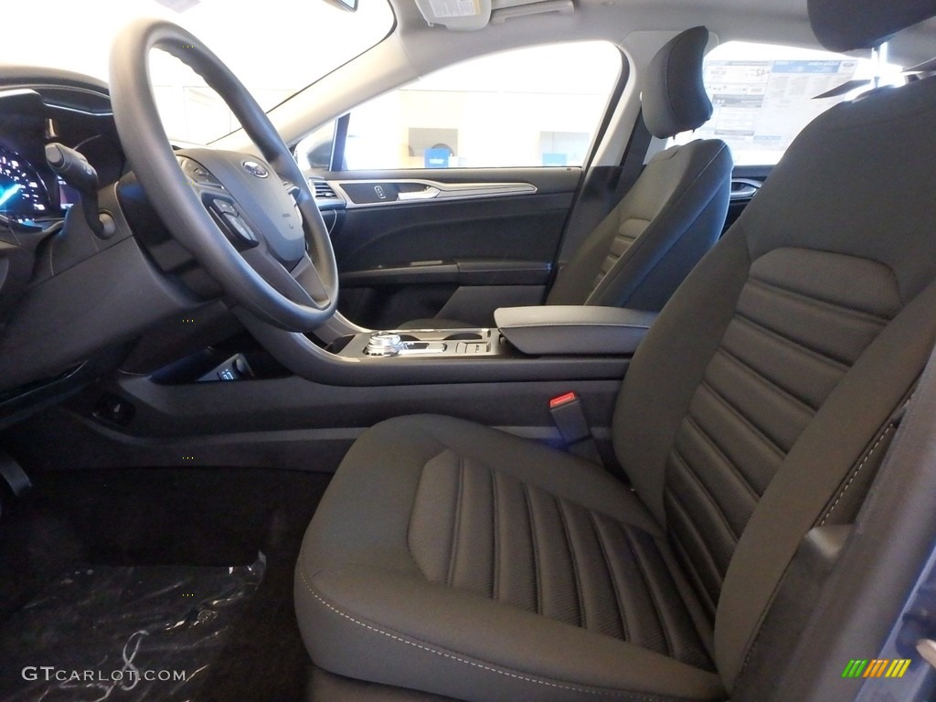 2019 Ford Fusion Hybrid SE Front Seat Photos