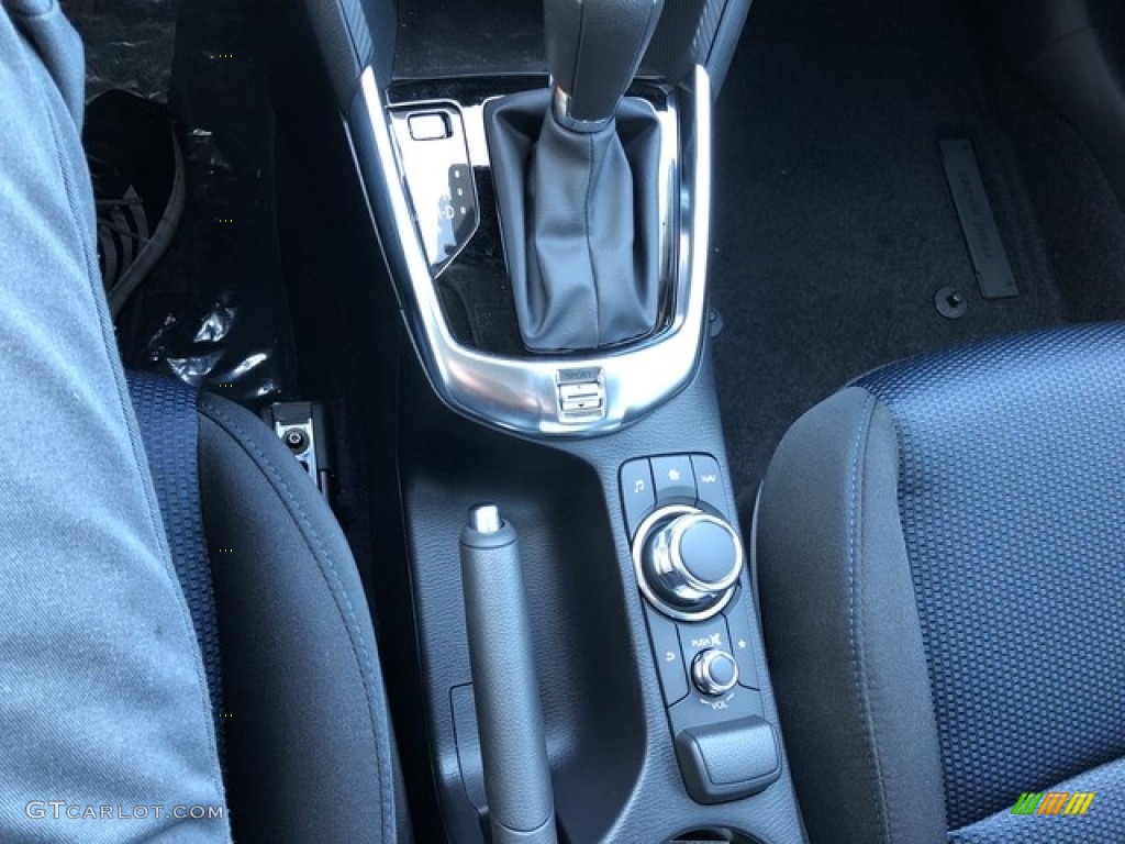 2019 Toyota Yaris LE Controls Photos