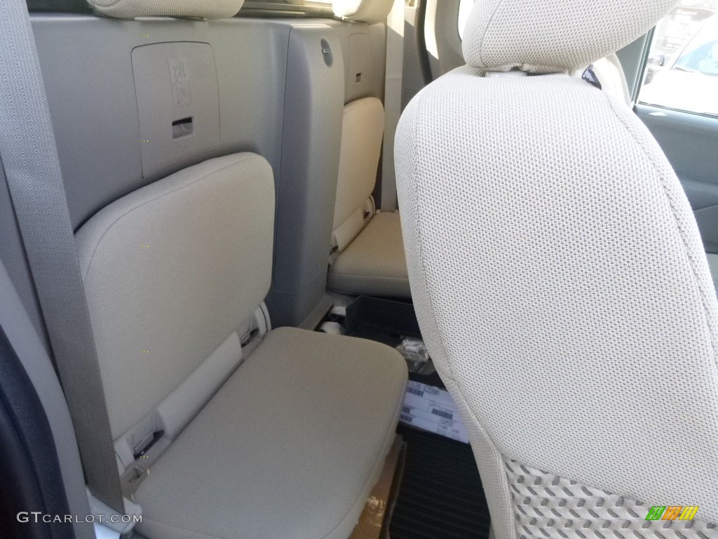 2018 Nissan Frontier SV King Cab 4x4 Rear Seat Photos