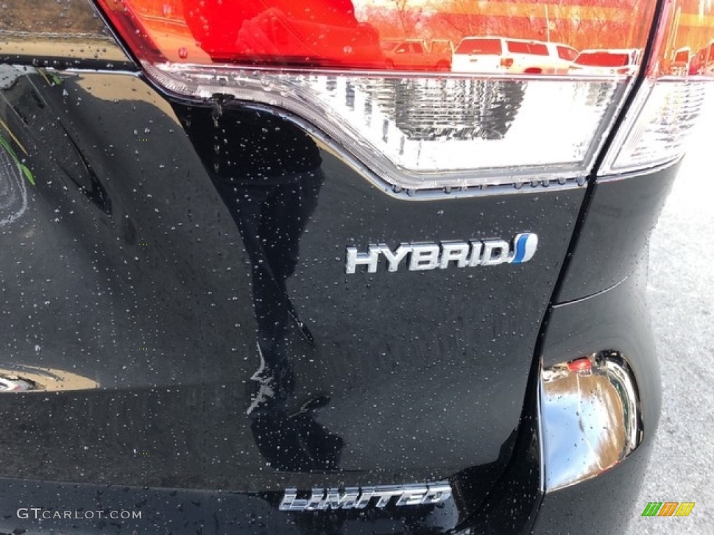 2019 Toyota Highlander Hybrid Limited AWD Marks and Logos Photo #130583334