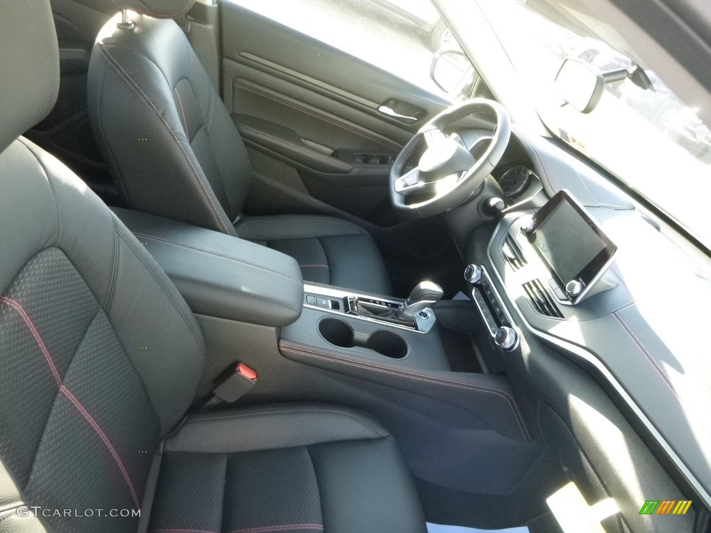 2019 Nissan Altima SR AWD Front Seat Photo #130583597