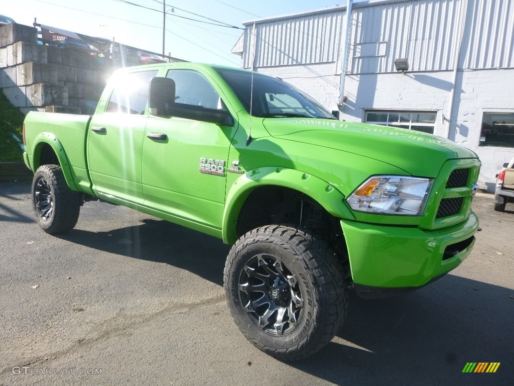 2018 2500 Tradesman Crew Cab 4x4 - Black Forest Green Pearl / Black/Diesel Gray photo #7