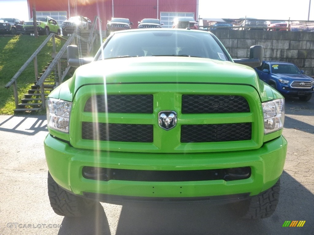 2018 2500 Tradesman Crew Cab 4x4 - Black Forest Green Pearl / Black/Diesel Gray photo #8