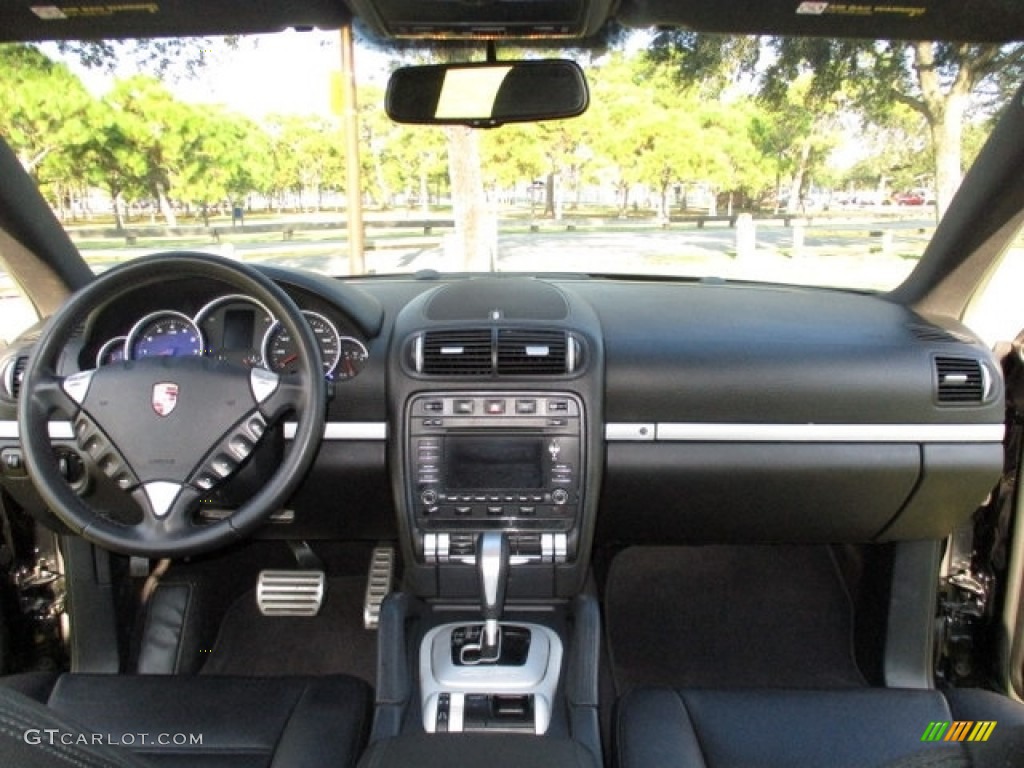 2009 Porsche Cayenne S Dashboard Photos
