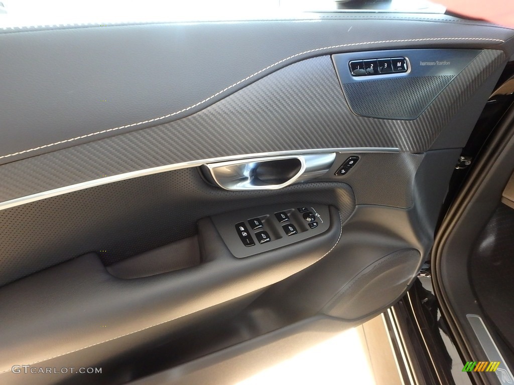 2019 Volvo XC90 T6 AWD R-Design Charcoal Door Panel Photo #130585146