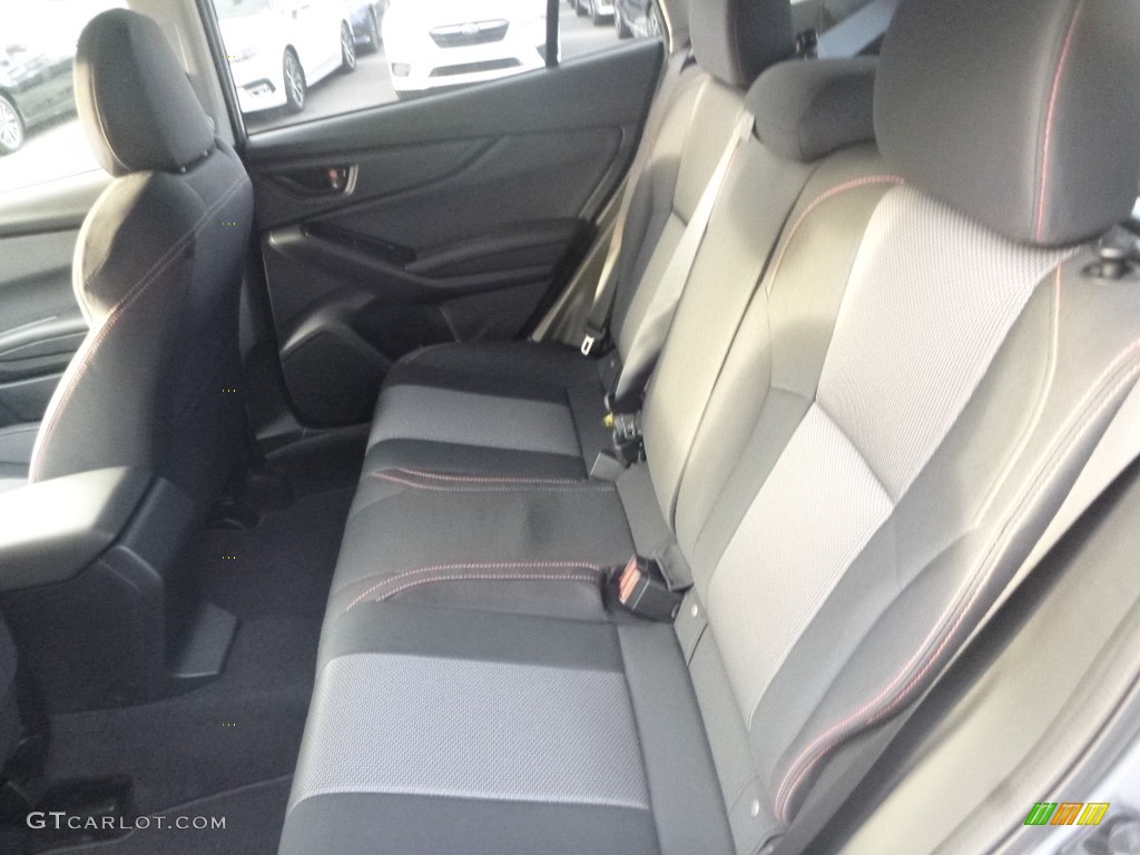 2019 Crosstrek 2.0i Premium - Ice Silver Metallic / Black photo #12