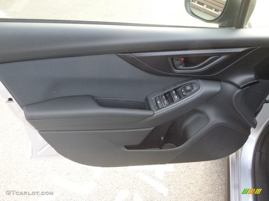 2019 Crosstrek 2.0i Premium - Ice Silver Metallic / Black photo #13