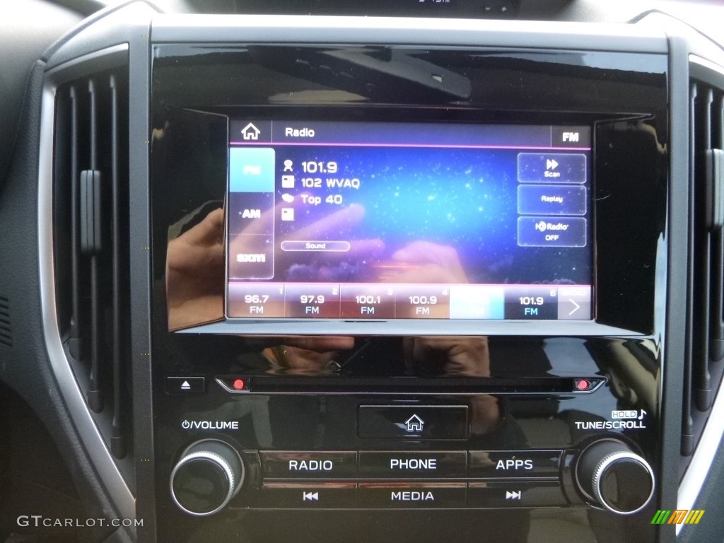 2019 Crosstrek 2.0i Premium - Ice Silver Metallic / Black photo #17