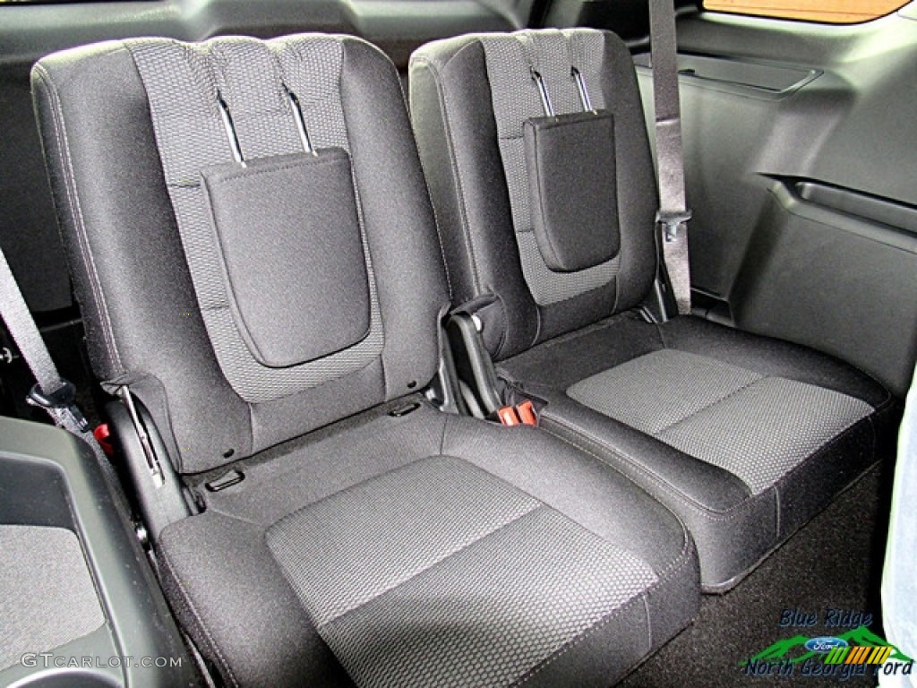 2019 Explorer XLT - Agate Black / Medium Black photo #12