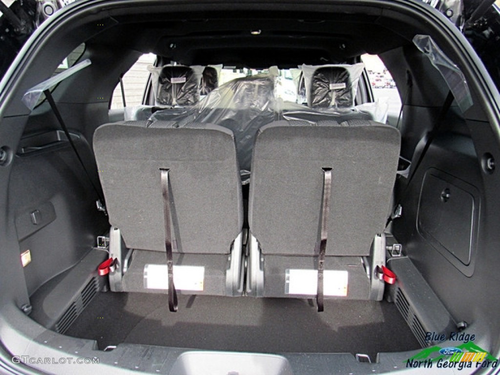 2019 Explorer XLT - Agate Black / Medium Black photo #13