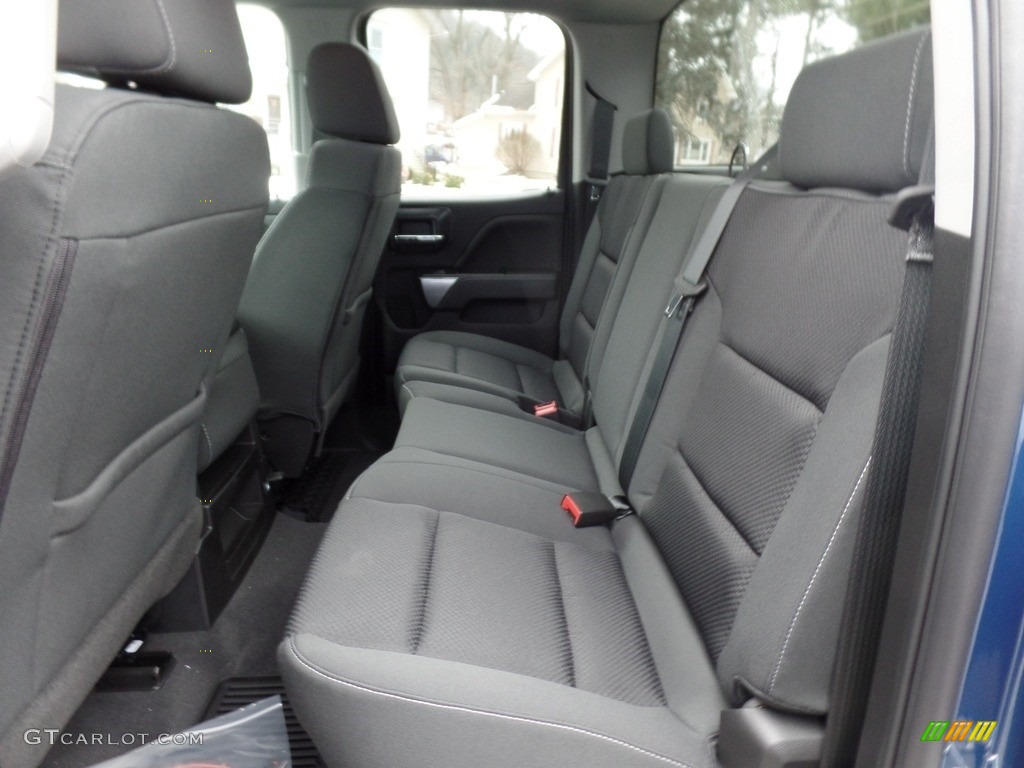 2019 Chevrolet Silverado 2500HD LT Double Cab 4WD Rear Seat Photos