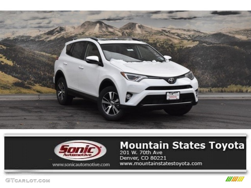 2018 RAV4 XLE AWD - Super White / Nutmeg photo #1