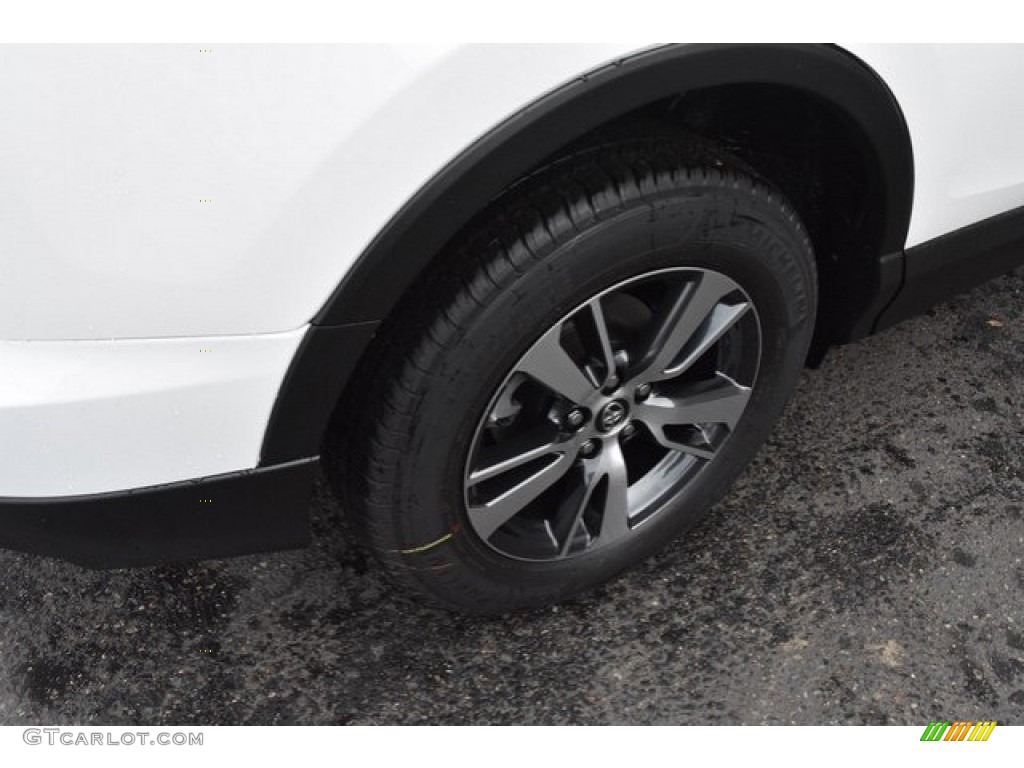 2018 RAV4 XLE AWD - Super White / Nutmeg photo #35