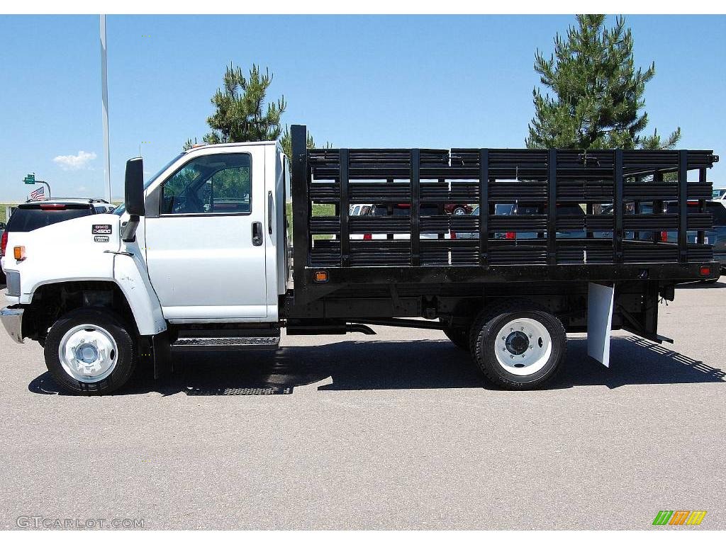 2003 C Series TopKick C4500 Regular Cab Chassis Stake Truck - Summit White / Dark Pewter photo #4