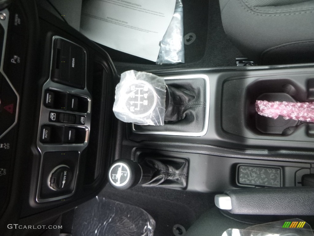 2019 Jeep Wrangler Unlimited Sport 4x4 6 Speed Manual Transmission Photo #130606185
