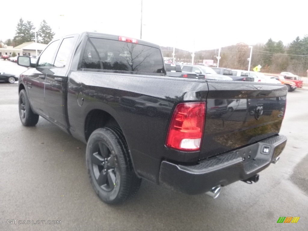 2019 1500 Classic Express Quad Cab 4x4 - Brilliant Black Crystal Pearl / Black photo #3