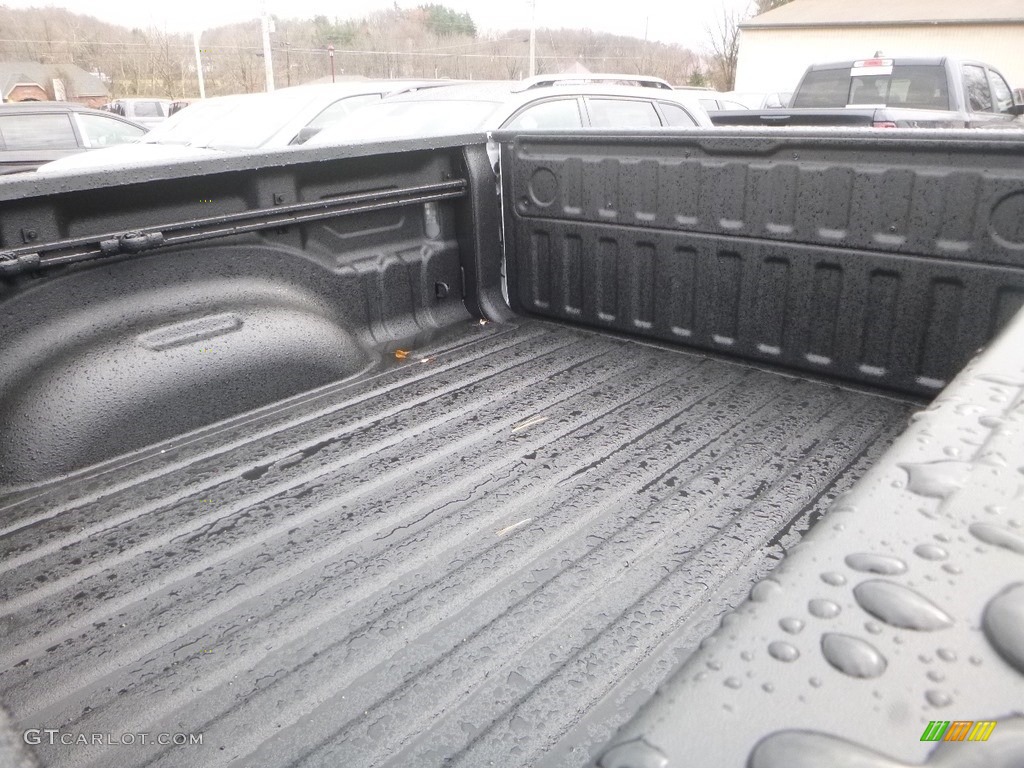 2019 1500 Big Horn Crew Cab 4x4 - Bright White / Black/Diesel Gray photo #12