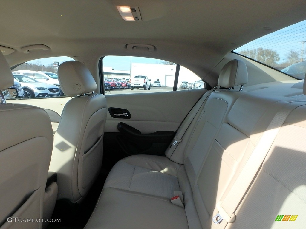 2013 Malibu ECO - White Diamond Tricoat / Cocoa/Light Neutral photo #16